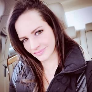 Meet your Posher, Janet